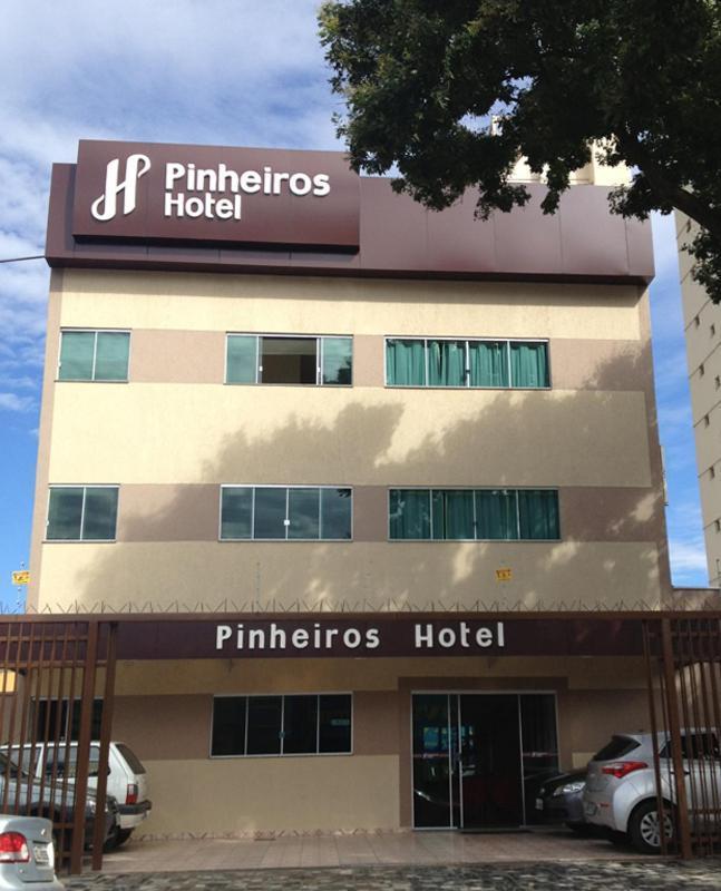 Pinheiros Hotel Goiânia Dış mekan fotoğraf